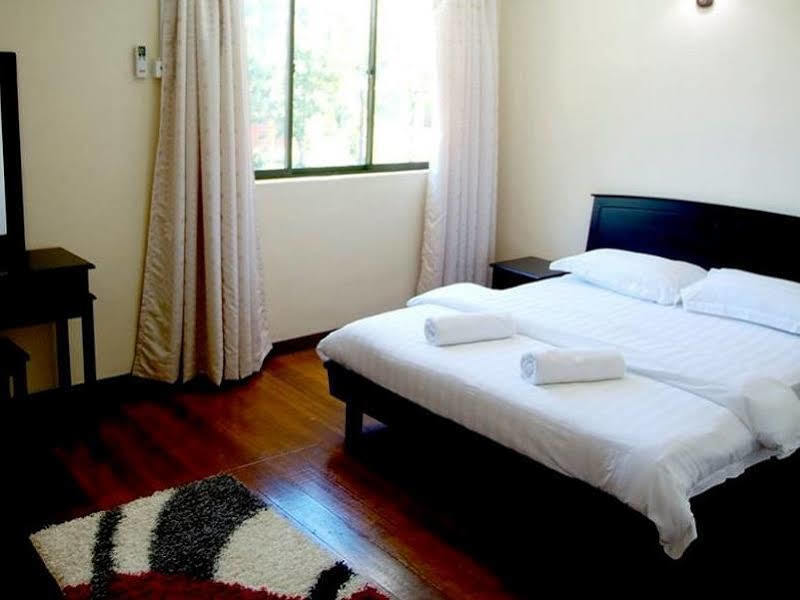 קאנגר Putra Putri Lodge מראה חיצוני תמונה