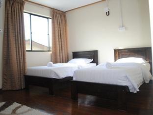 קאנגר Putra Putri Lodge מראה חיצוני תמונה
